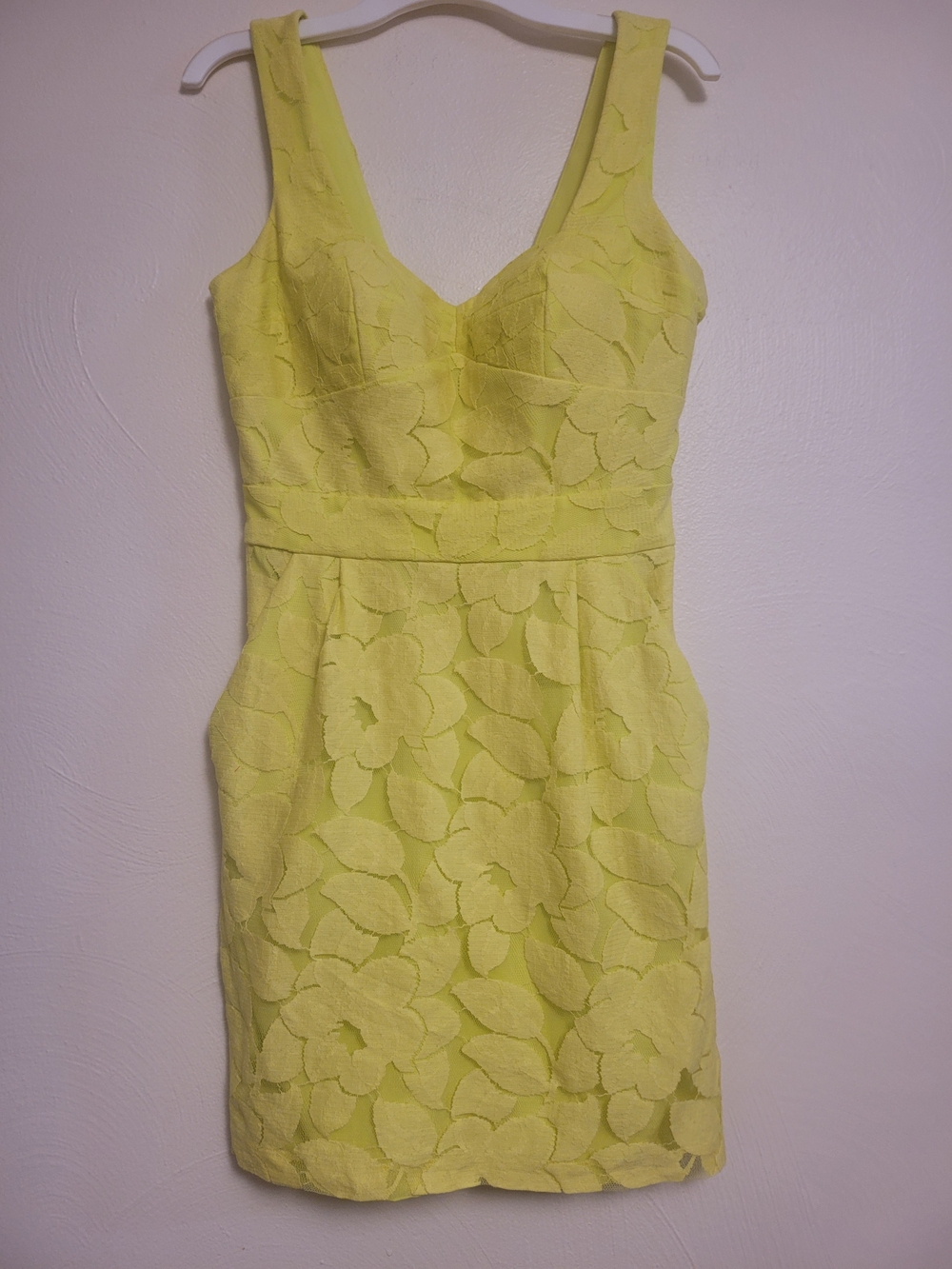 BCBGeneration Neon Yellow Floral Lace Mini Dress Size 0
